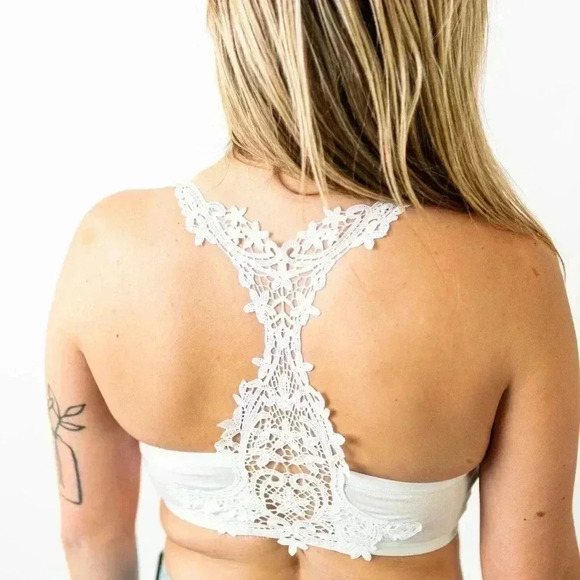 Designer Other - White Frilly Lace Racerback Bralette